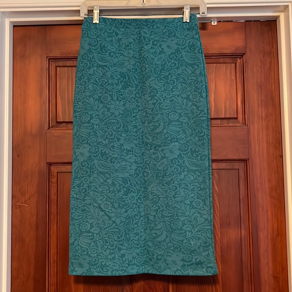 Stretchy skirt